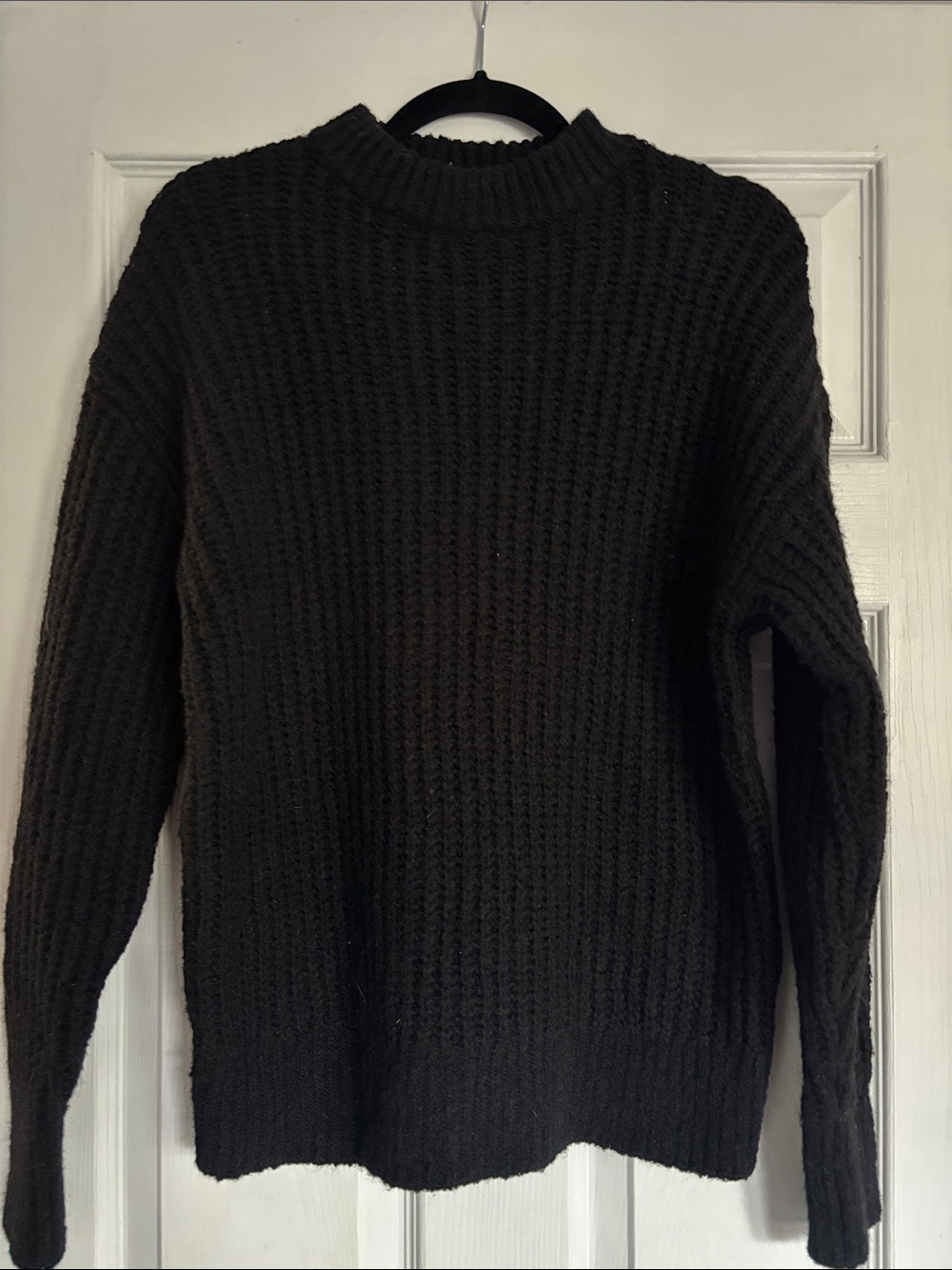 Old Navy Black Ribbed Crewneck Sweater
